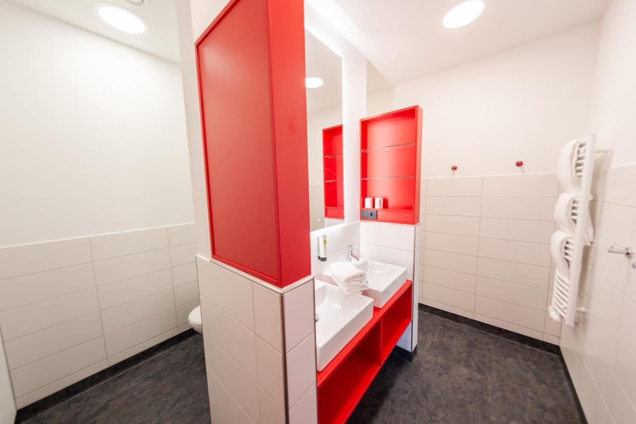 Havenhostel Stade - Hotel Экстерьер фото